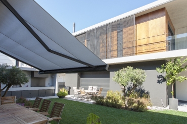 Τέντα Κασέτα Q